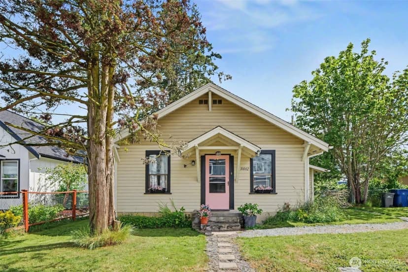 Property photo for 10002 272nd Street Nw, Stanwood