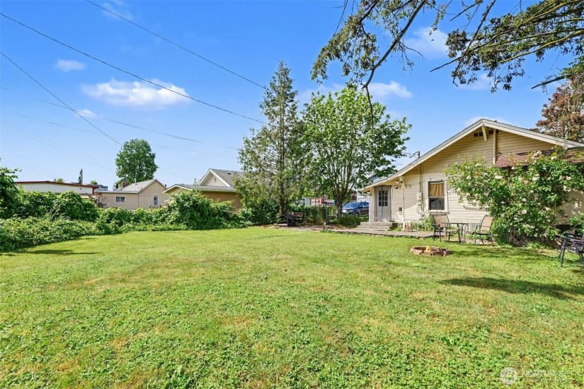 Property photo for 10002 272nd Street Nw, Stanwood photo 5