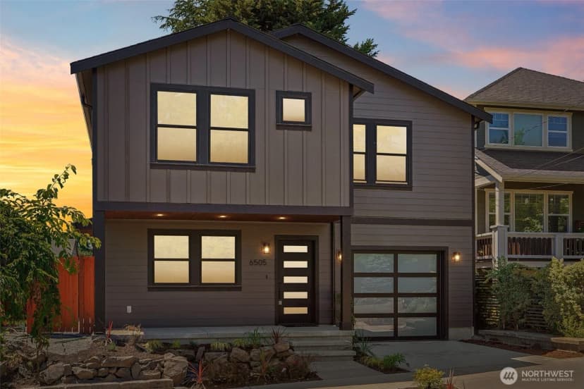 Property photo for 6505 44th Avenue Ne, Seattle photo 5