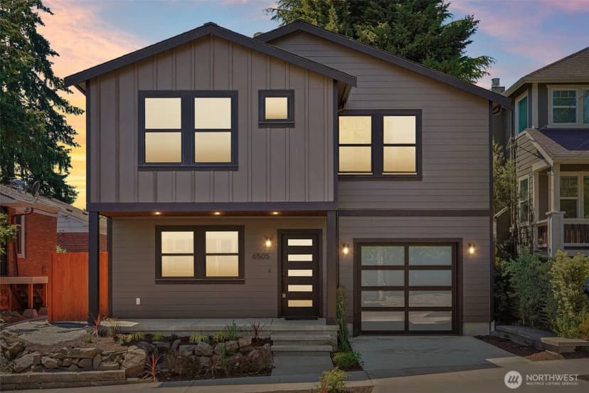 Property photo for 6505 44th Avenue Ne, Seattle photo 4