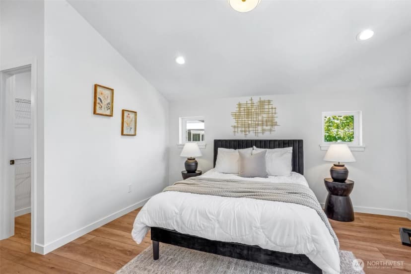 Property photo for 6505 44th Avenue Ne, Seattle photo 22