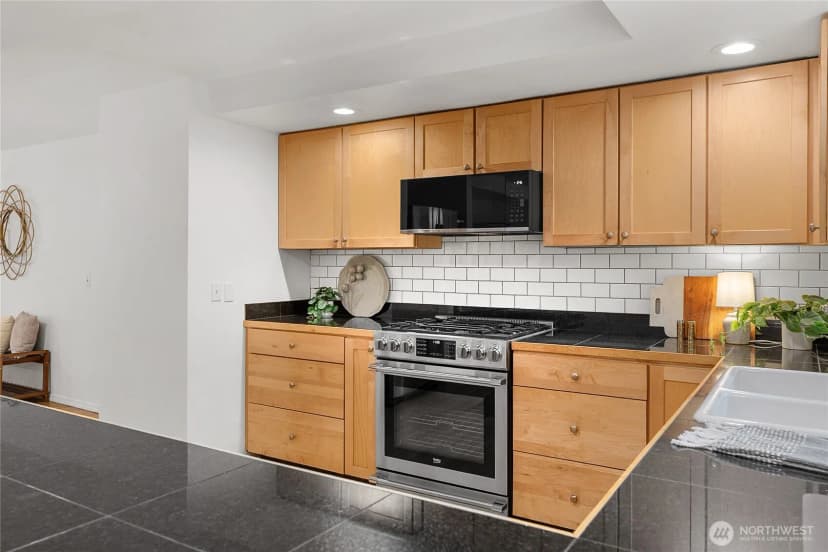 Property photo for 11220 Ne Parkhill Place, Bainbridge Island photo 18
