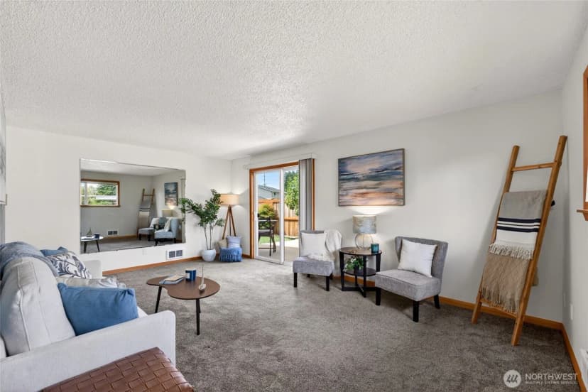 Property photo for 12414 Se 272nd Place #d, Kent photo 5