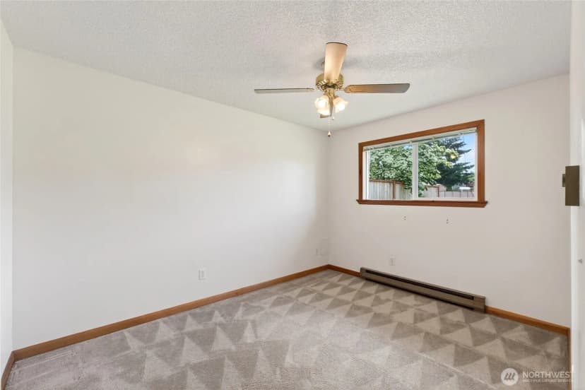 Property photo for 12414 Se 272nd Place #d, Kent photo 13