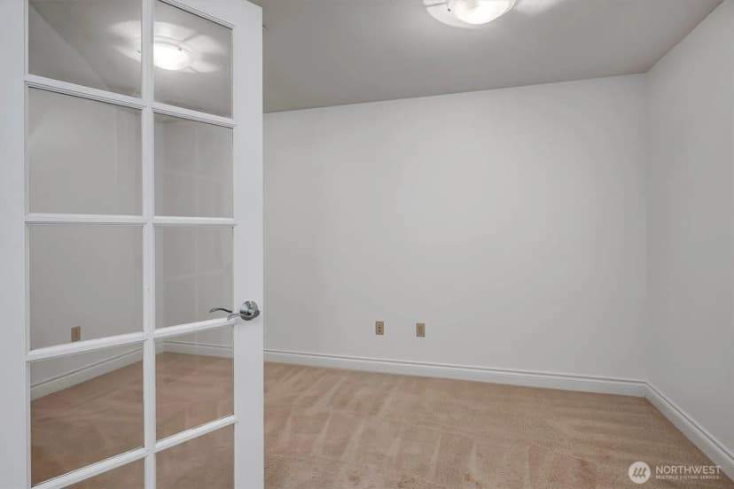 Property photo for 275 E Sunset Way #1a, Issaquah photo 13