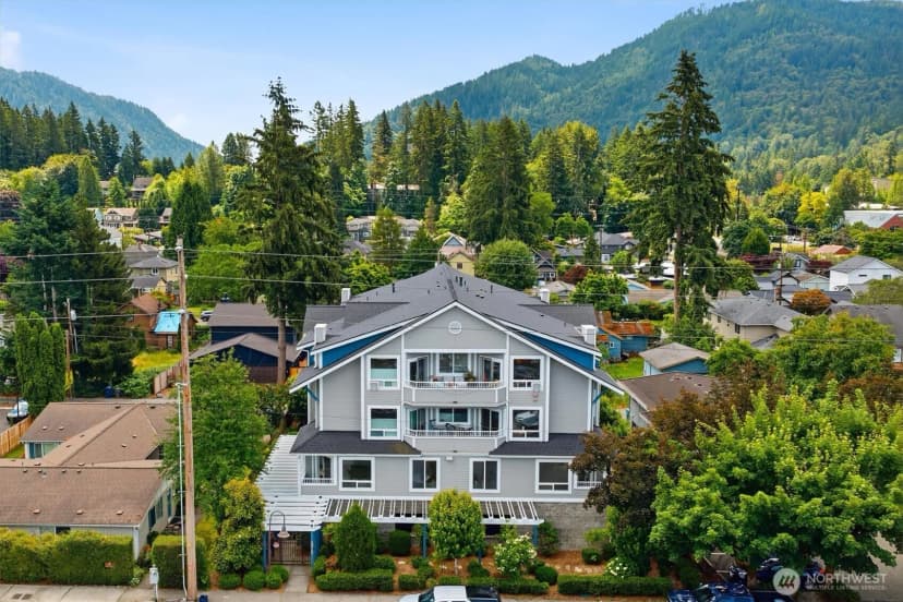 Property photo for 275 E Sunset Way #1a, Issaquah photo 30