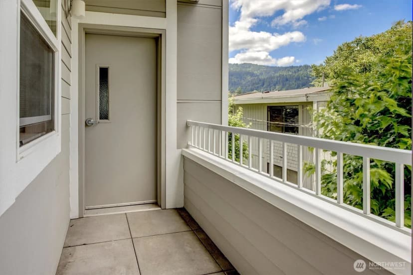 Property photo for 275 E Sunset Way #1a, Issaquah photo 26