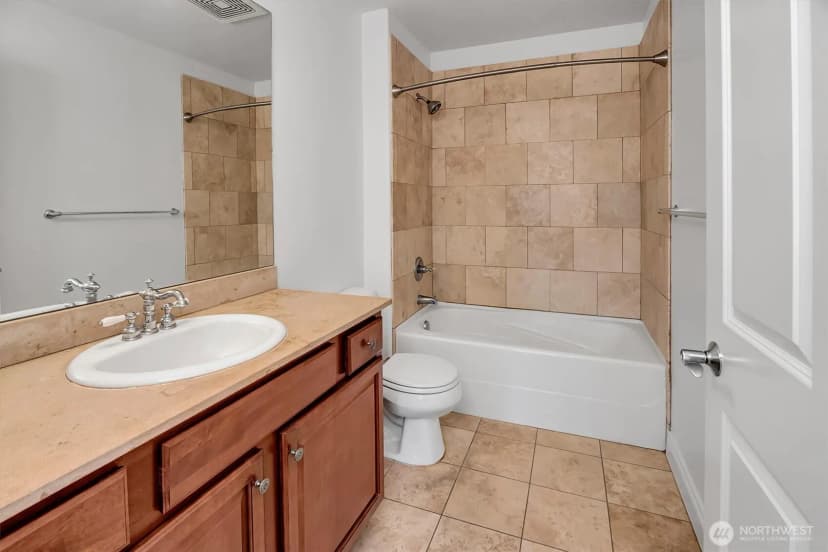 Property photo for 275 E Sunset Way #1a, Issaquah photo 20