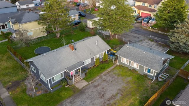 Property photo for 2124 Woburn Street, Bellingham