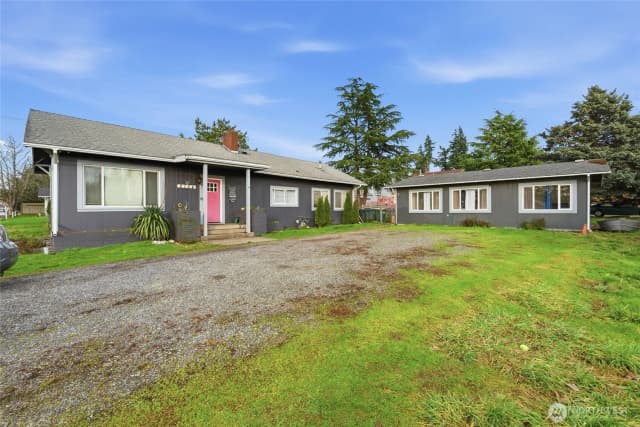 Property photo for 2124 Woburn Street, Bellingham photo 2