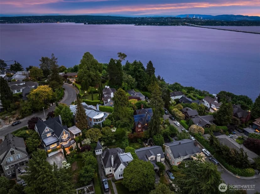 Property photo for 3715 47th Place Ne, Seattle photo 39