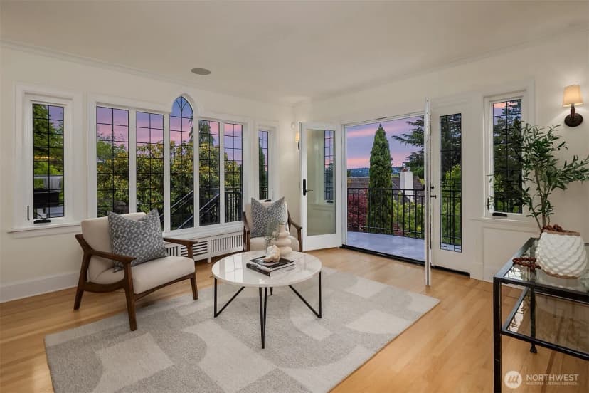 Property photo for 3715 47th Place Ne, Seattle photo 17
