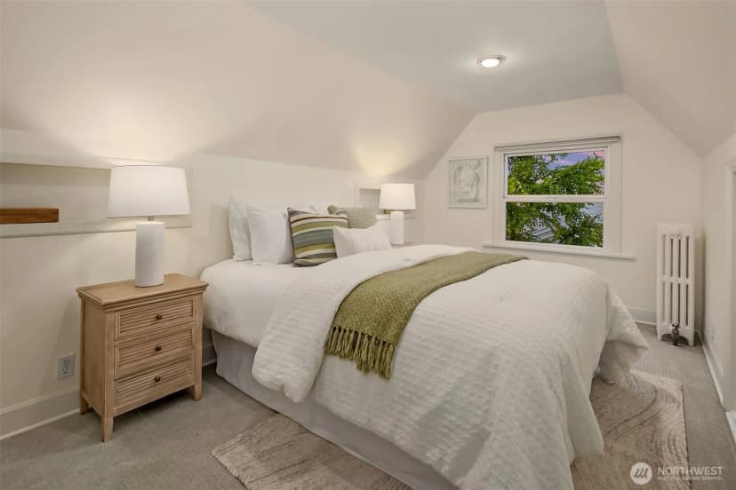 Property photo for 3715 47th Place Ne, Seattle photo 26