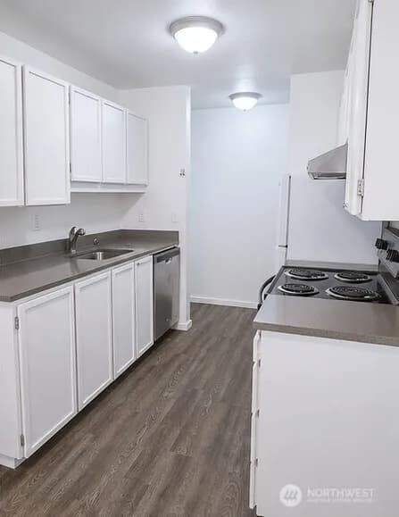 Property photo for 3510 W Elmore Street, Seattle photo 13