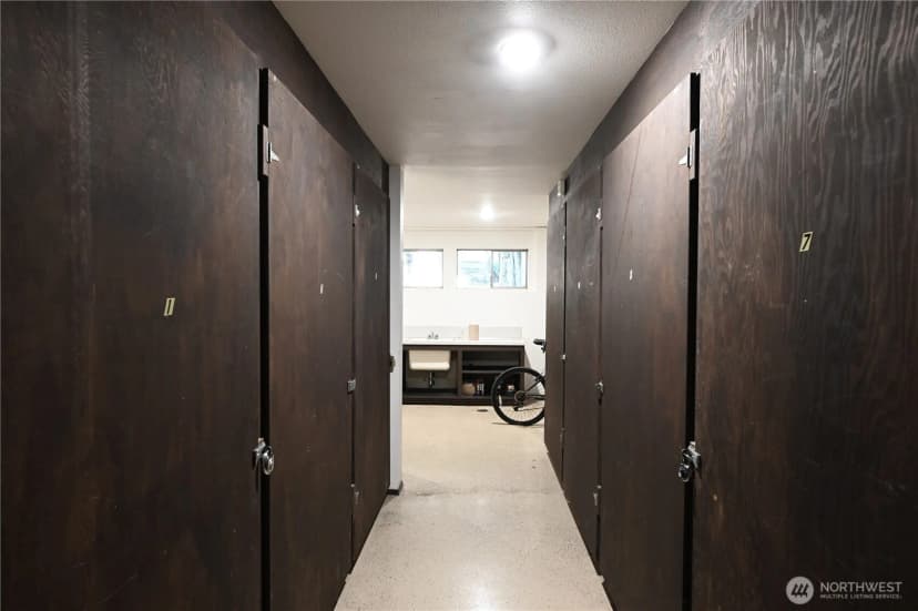 Property photo for 3510 W Elmore Street, Seattle photo 20