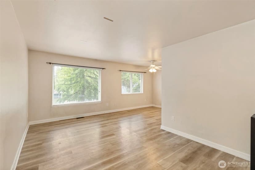 Property photo for 1307 Nw Slate Lane #101, Silverdale photo 4