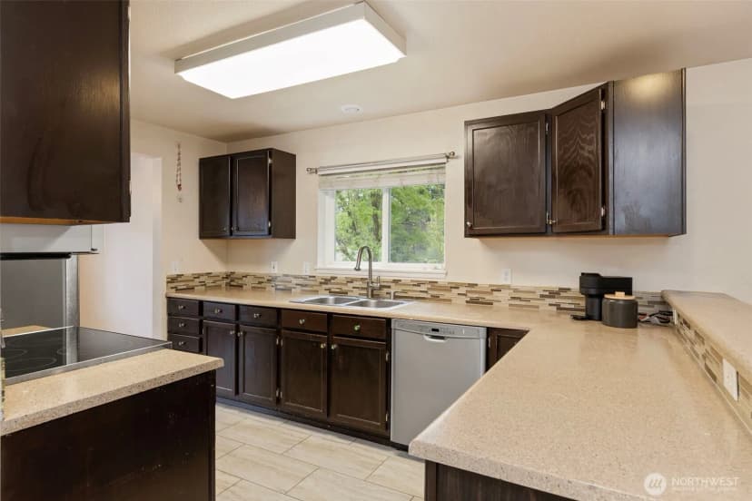 Property photo for 1307 Nw Slate Lane #101, Silverdale photo 10