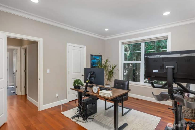Property photo for 605 11th Avenue, Kirkland photo 22