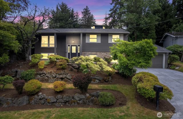 Property photo for 3412 79th Avenue Se, Mercer Island, WA 98040