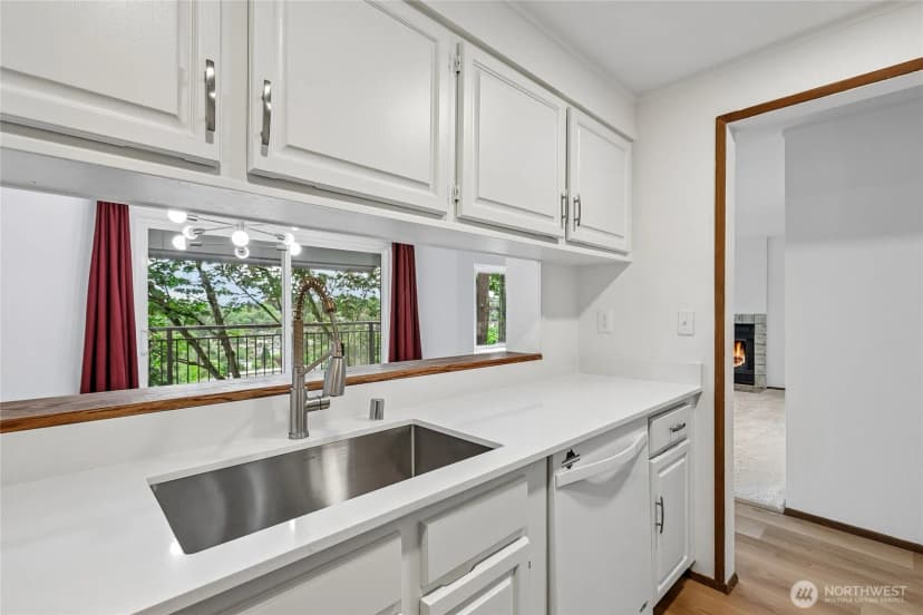 Property photo for 2419 E Madison Street #2467, Seattle photo 7