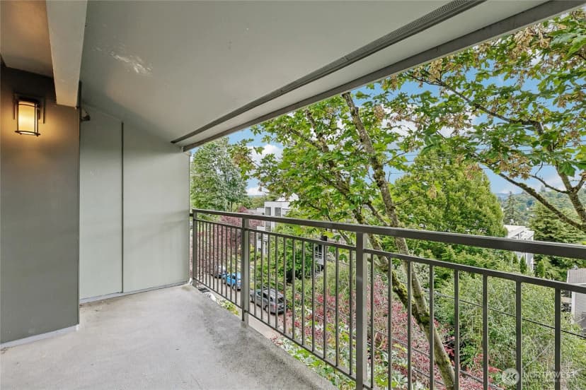 Property photo for 2419 E Madison Street #2467, Seattle photo 17