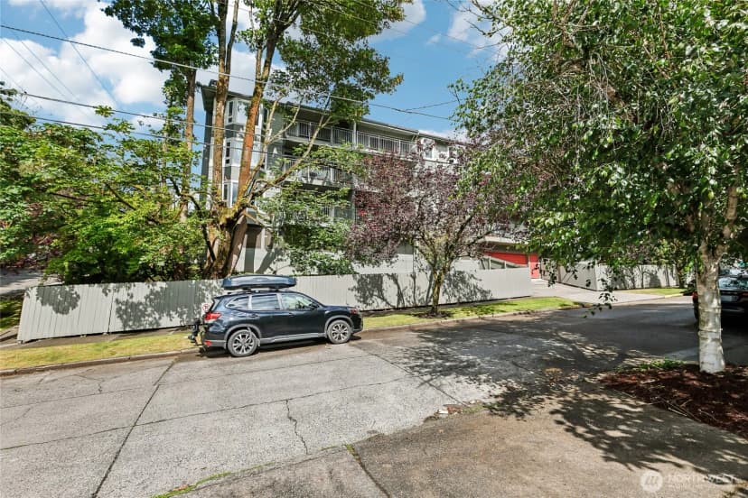 Property photo for 2419 E Madison Street #2467, Seattle photo 20