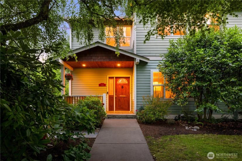 Property photo for 7539 33rd Avenue Ne, Seattle photo 3