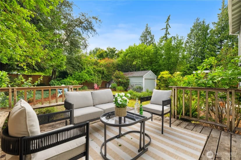 Property photo for 7539 33rd Avenue Ne, Seattle photo 24