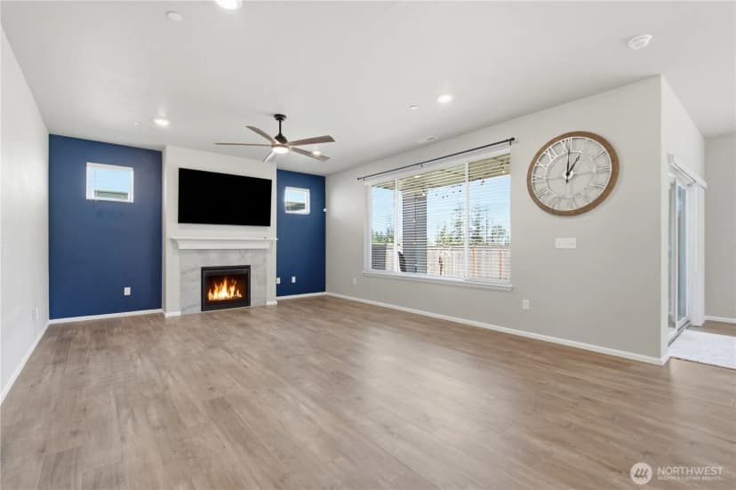 Property photo for 1170 Baker Heights Loop, Bremerton photo 4
