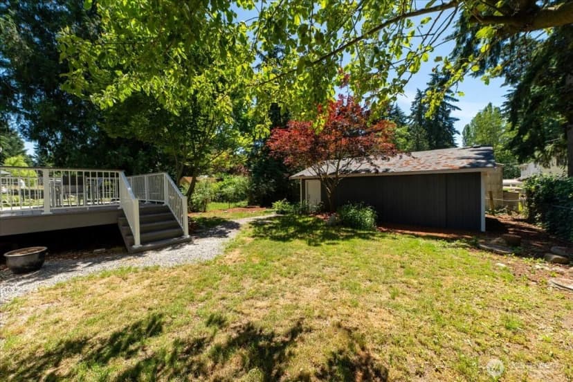 Property photo for 1419 S 129th Street, Burien photo 36