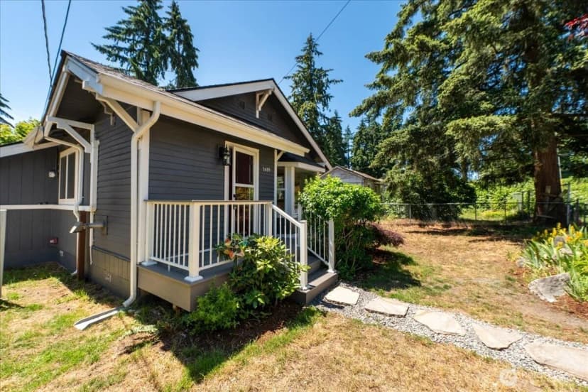 Property photo for 1419 S 129th Street, Burien photo 5