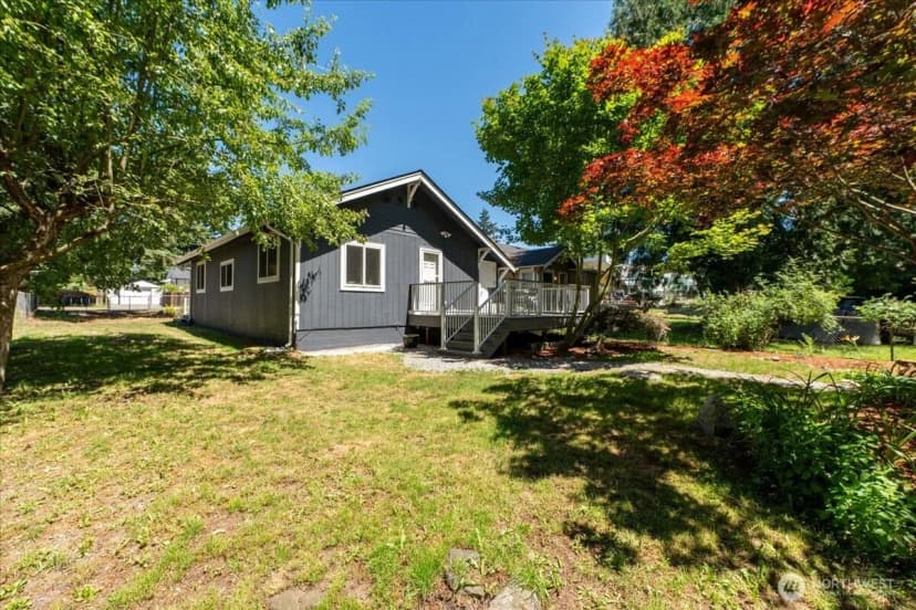 Property photo for 1419 S 129th Street, Burien photo 35
