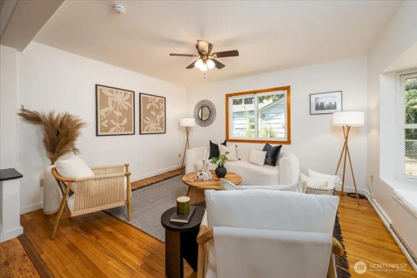 Property photo for 1419 S 129th Street, Burien photo 10