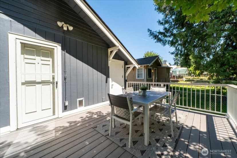 Property photo for 1419 S 129th Street, Burien photo 31