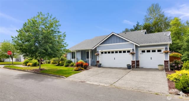 Property photo for 927 Clearwater Court, Mount Vernon