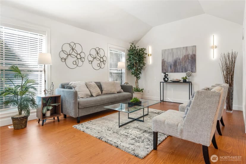Property photo for 21842 Ne 30th Place, Sammamish photo 4