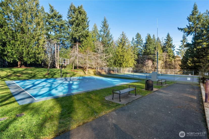 Property photo for 21842 Ne 30th Place, Sammamish photo 40