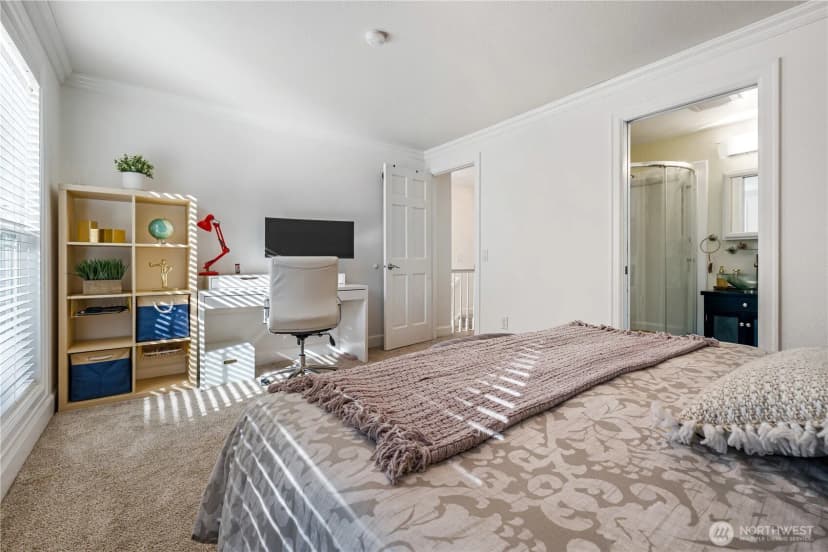 Property photo for 21842 Ne 30th Place, Sammamish photo 27