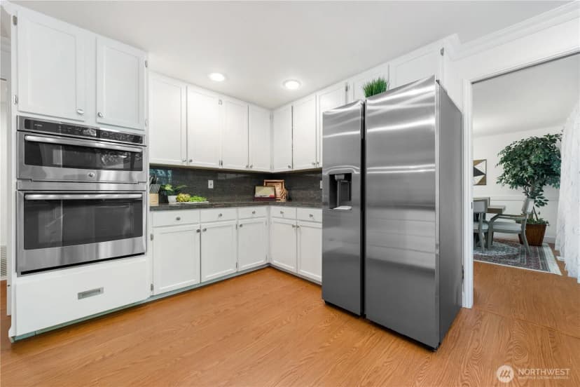 Property photo for 21842 Ne 30th Place, Sammamish photo 14