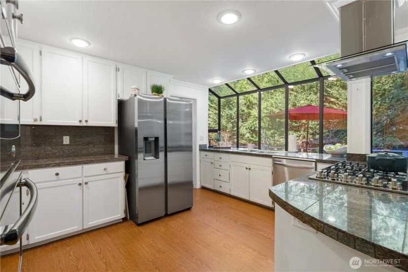 Property photo for 21842 Ne 30th Place, Sammamish photo 13
