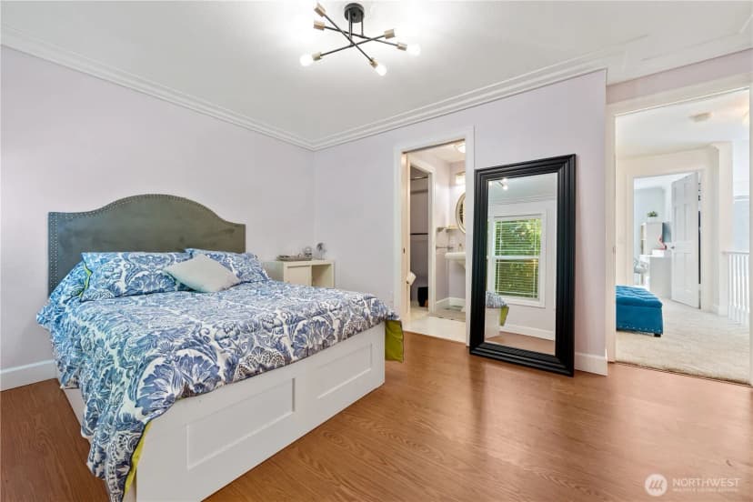 Property photo for 21842 Ne 30th Place, Sammamish photo 24