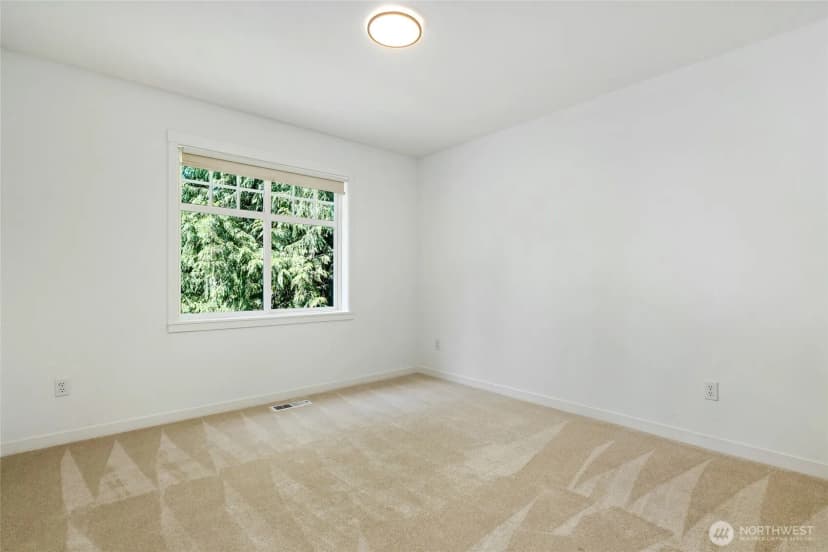 Property photo for 1406 218th Avenue Ne, Sammamish photo 29