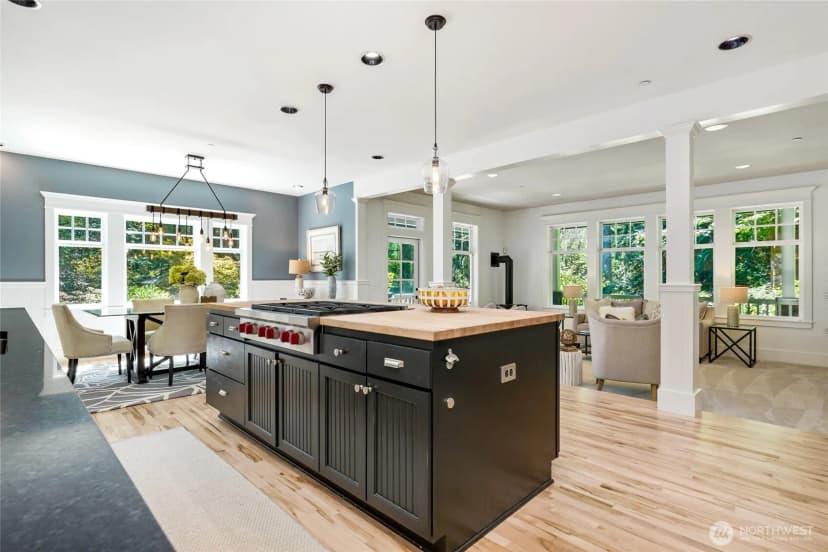 Property photo for 1406 218th Avenue Ne, Sammamish photo 13