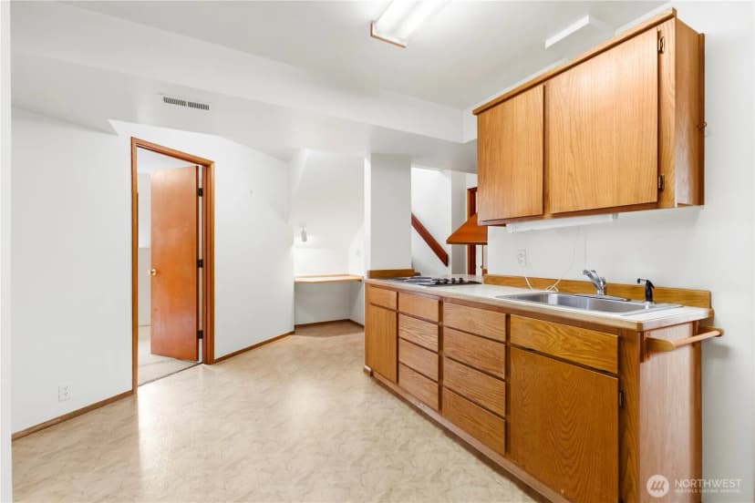 Property photo for 1025 Nevada Street, Bellingham photo 16