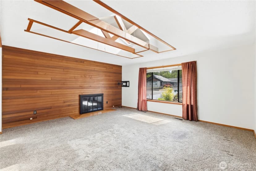Property photo for 1025 Nevada Street, Bellingham photo 4