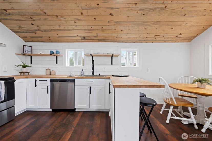 Property photo for 26502 Ridge Avenue, Ocean Park photo 14