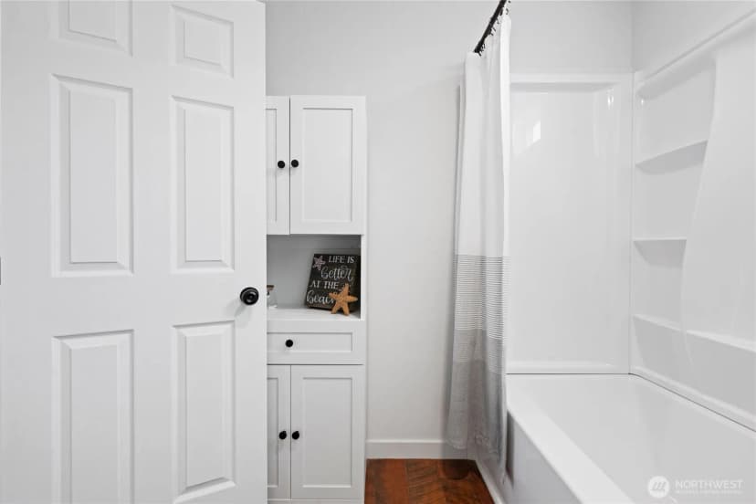 Property photo for 26502 Ridge Avenue, Ocean Park photo 11