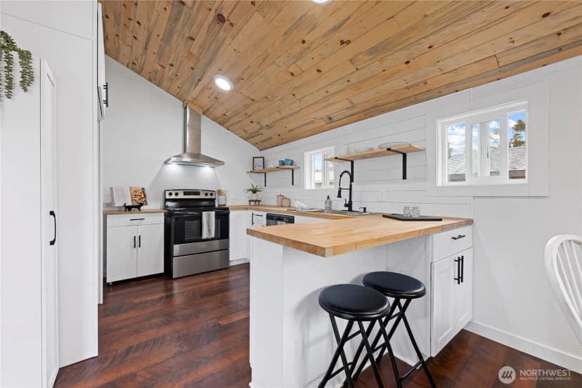 Property photo for 26502 Ridge Avenue, Ocean Park photo 12