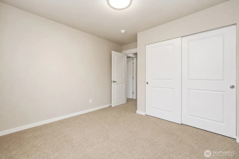 Property photo for 6404 Stuart Place Se, Auburn photo 20