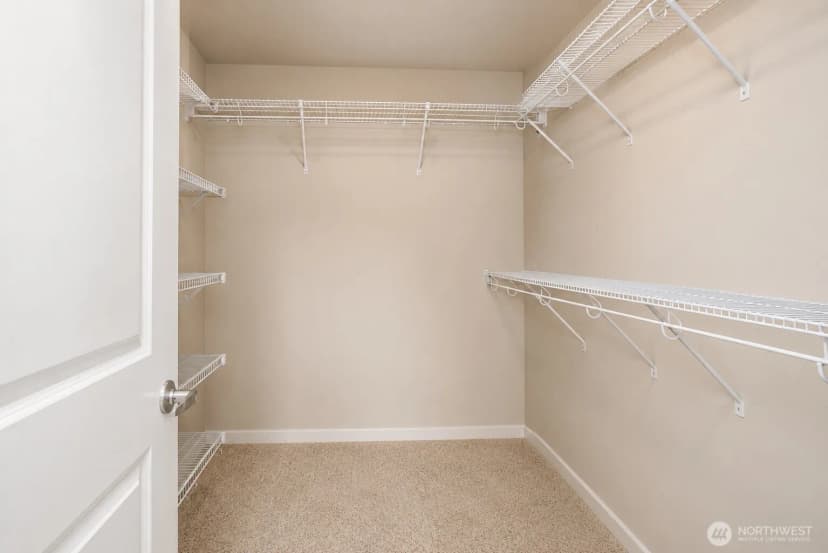 Property photo for 6404 Stuart Place Se, Auburn photo 17